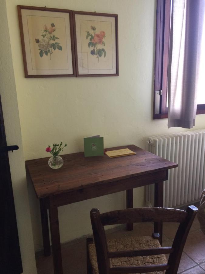 Agriturismo Il Pettirosso Guest House Forli Luaran gambar