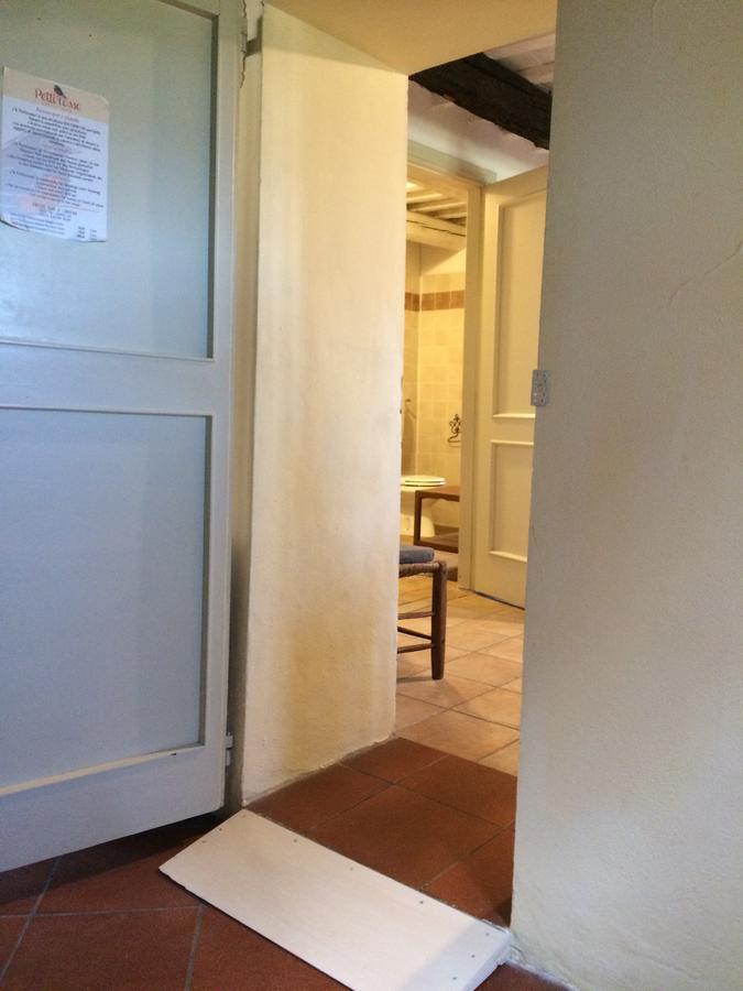 Agriturismo Il Pettirosso Guest House Forli Luaran gambar