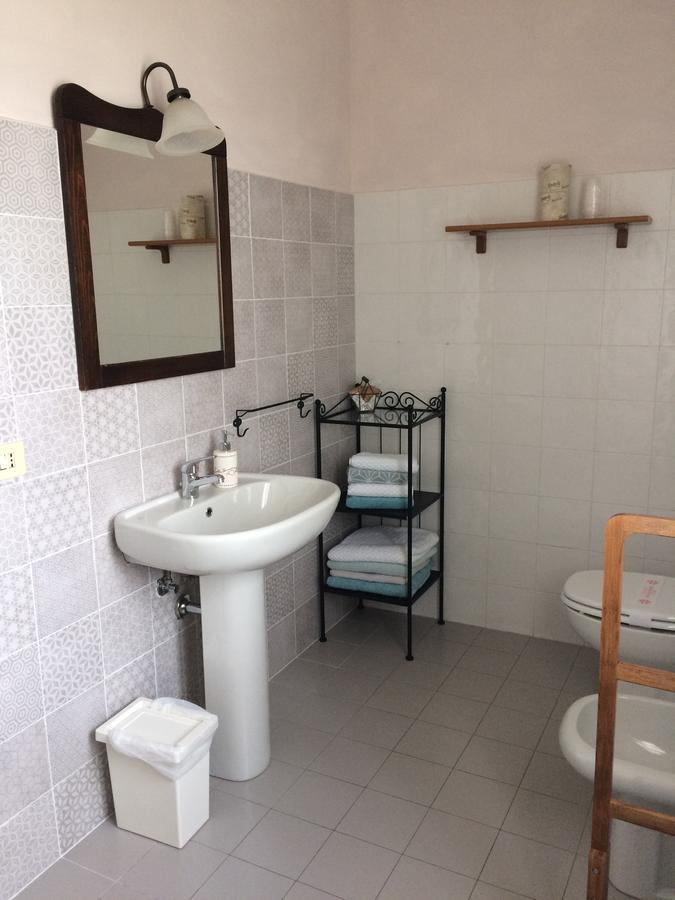 Agriturismo Il Pettirosso Guest House Forli Luaran gambar